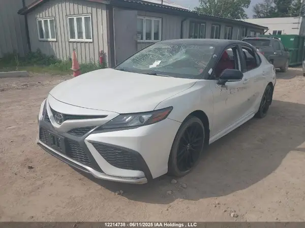 4T1K61AK3MU477528 2021 TOYOTA CAMRY - Image 2