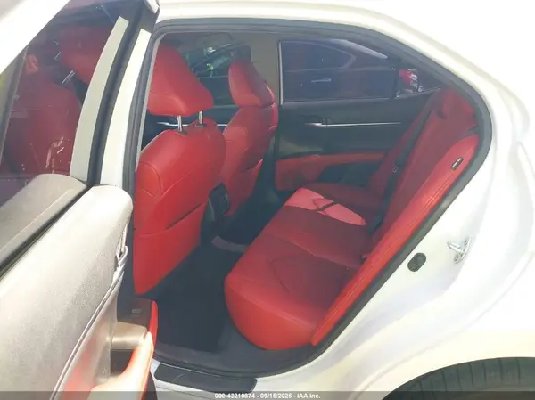 4T1K61AK3MU486925 2021 TOYOTA CAMRY - Image 8