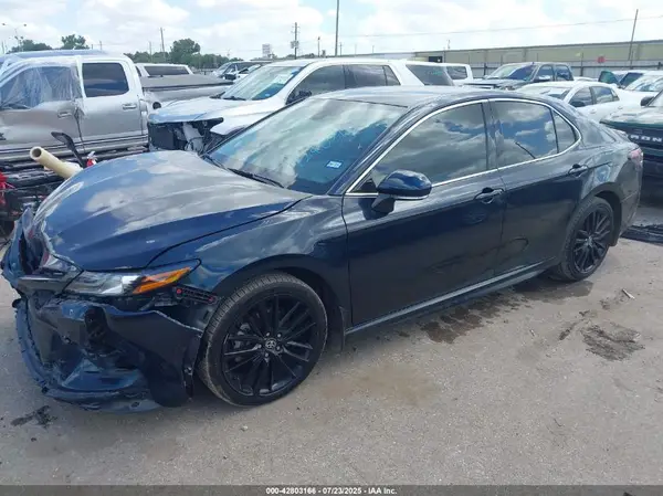 4T1K61AK3MU497570 2021 TOYOTA CAMRY - Image 2