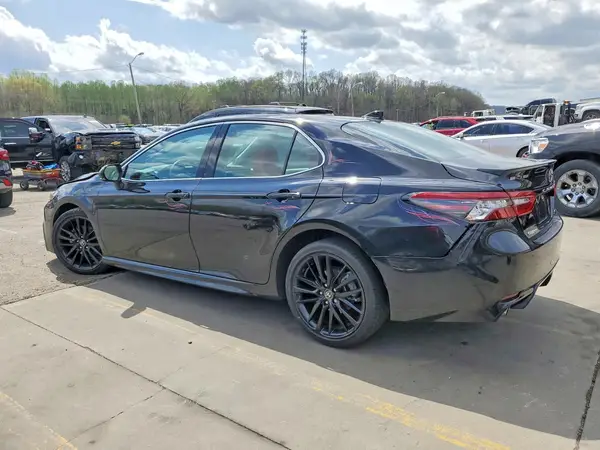 4T1K61AK3MU531099 2021 TOYOTA CAMRY - Image 2