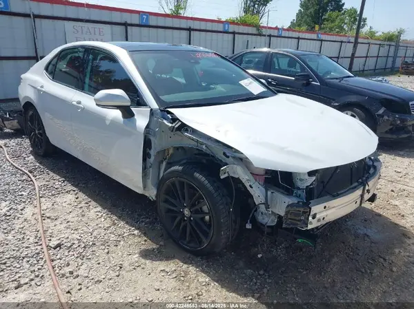 4T1K61AK3MU542720 2021 TOYOTA CAMRY - Image 1