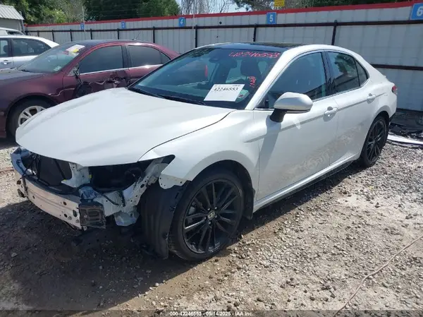 4T1K61AK3MU542720 2021 TOYOTA CAMRY - Image 2