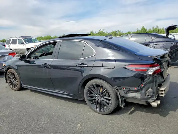 4T1K61AK3MU547657 2021 TOYOTA CAMRY - Image 2