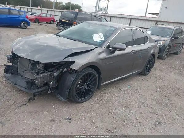 4T1K61AK3MU554270 2021 TOYOTA CAMRY - Image 2