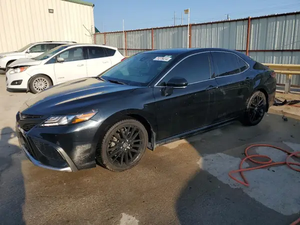 4T1K61AK3MU562837 2021 TOYOTA CAMRY - Image 1