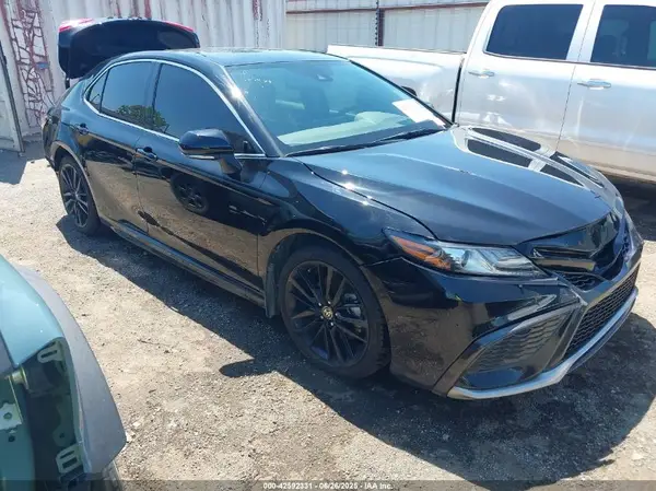 4T1K61AK3MU577869 2021 TOYOTA CAMRY - Image 1