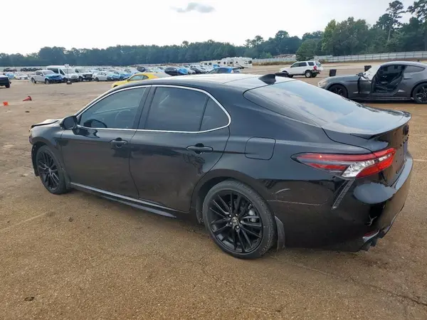 4T1K61AK3MU580934 2021 TOYOTA CAMRY - Image 2