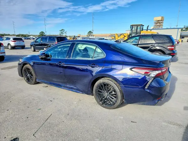 4T1K61AK3MU584773 2021 TOYOTA CAMRY - Image 2