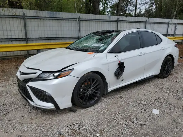 4T1K61AK3MU595787 2021 TOYOTA CAMRY - Image 1