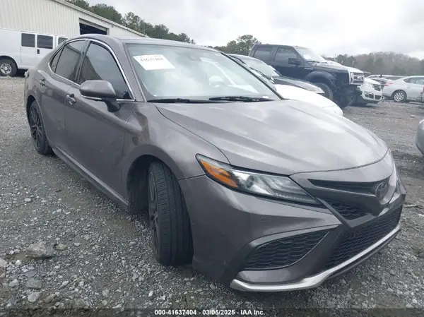 4T1K61AK3MU601006 2021 TOYOTA CAMRY - Image 1