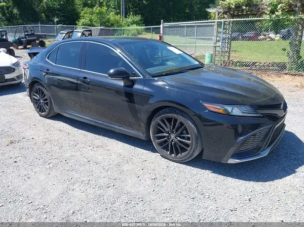 4T1K61AK3MU608733 2021 TOYOTA CAMRY - Image 1
