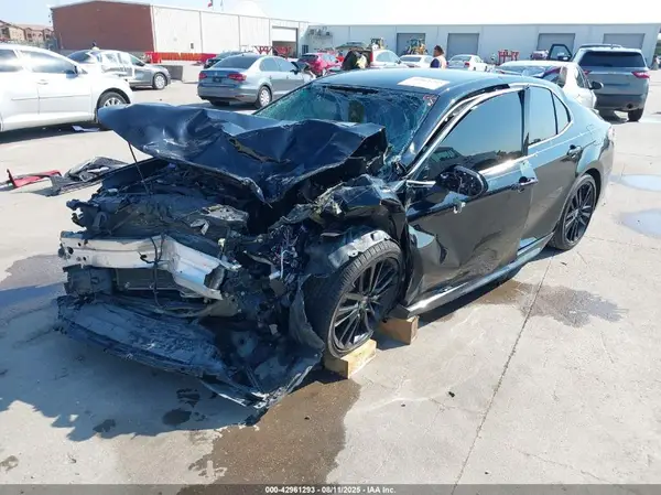 4T1K61AK3MU614127 2021 TOYOTA CAMRY - Image 2