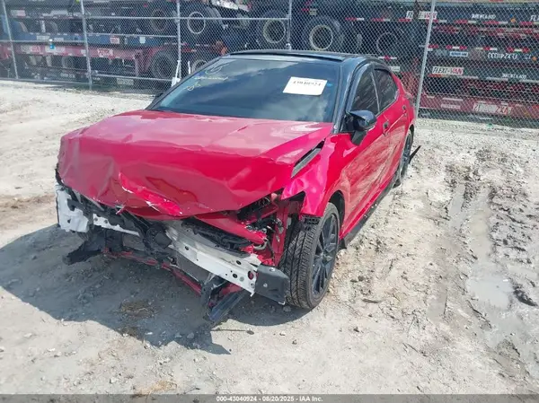 4T1K61AK3NU001717 2022 TOYOTA CAMRY - Image 2