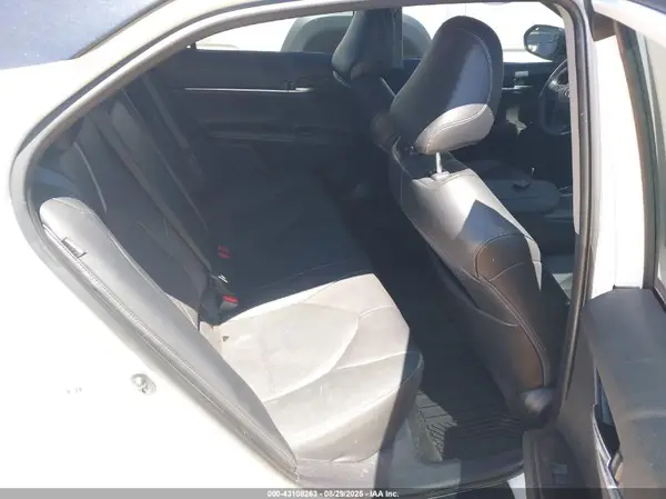 4T1K61AK3NU013236 2022 TOYOTA CAMRY - Image 8