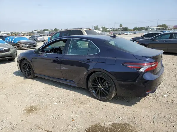 4T1K61AK3NU013902 2022 TOYOTA CAMRY - Image 2