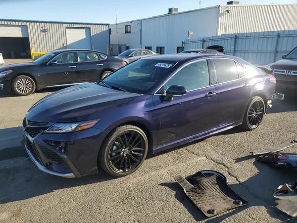 4T1K61AK3NU016847 2022 TOYOTA CAMRY - Image 1