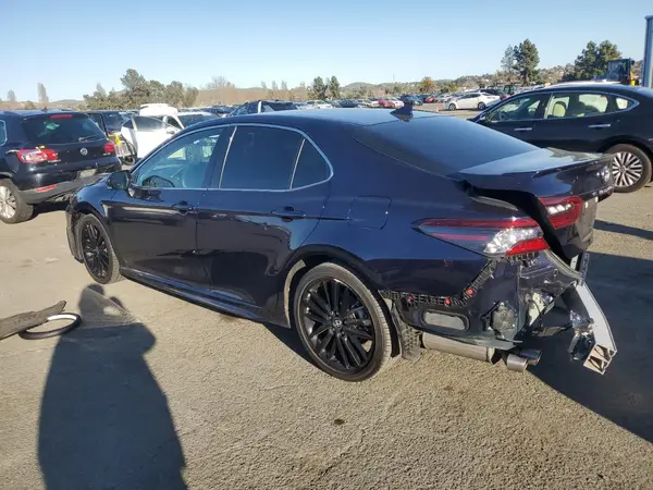 4T1K61AK3NU016847 2022 TOYOTA CAMRY - Image 2