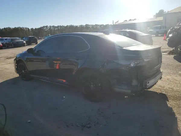4T1K61AK3NU017514 2022 TOYOTA CAMRY - Image 2