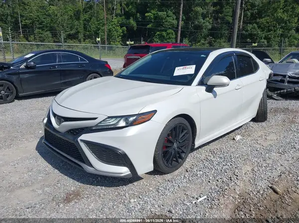 4T1K61AK3NU019182 2022 TOYOTA CAMRY - Image 2