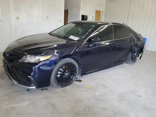 4T1K61AK3NU021420 2022 TOYOTA CAMRY - Image 1