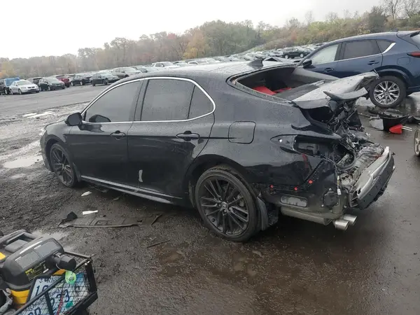 4T1K61AK3NU069855 2022 TOYOTA CAMRY - Image 2