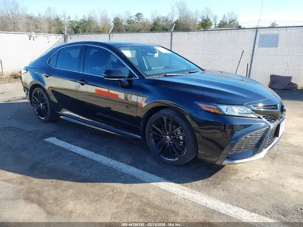 4T1K61AK3NU618874 2022 TOYOTA CAMRY - Image 1