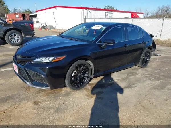 4T1K61AK3NU618874 2022 TOYOTA CAMRY - Image 2