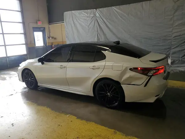 4T1K61AK3PU115221 2023 TOYOTA CAMRY - Image 2