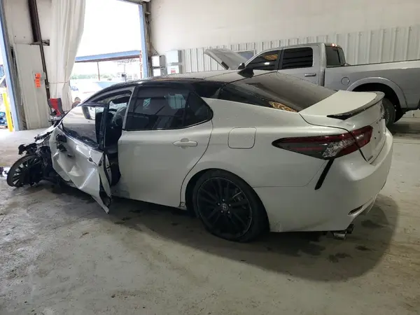 4T1K61AK3PU145657 2023 TOYOTA CAMRY - Image 2