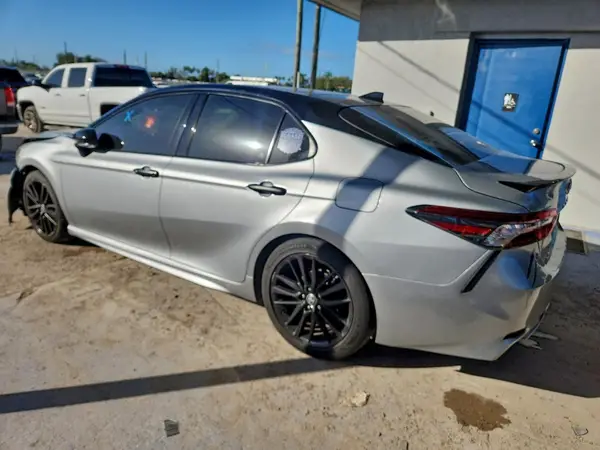 4T1K61AK3PU158151 2023 TOYOTA CAMRY - Image 2
