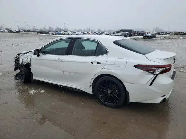 4T1K61AK3PU724907 2023 TOYOTA CAMRY - Image 2