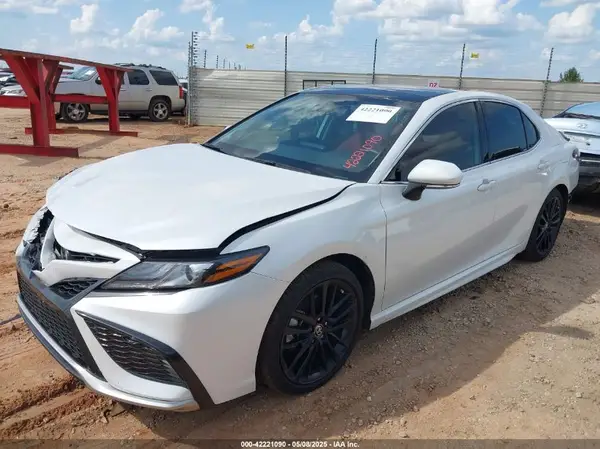 4T1K61AK3PU745417 2023 TOYOTA CAMRY - Image 2