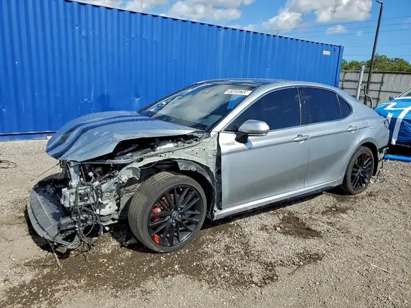 4T1K61AK3RU194084 2024 TOYOTA CAMRY - Image 1