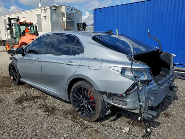 4T1K61AK3RU194084 2024 TOYOTA CAMRY - Image 2
