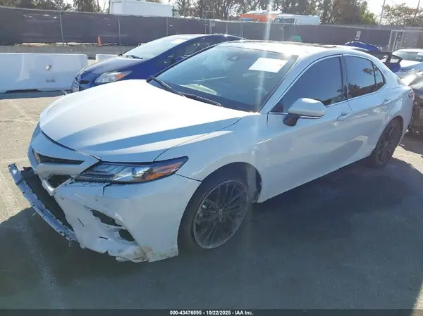 4T1K61AK3RU212549 2024 TOYOTA CAMRY - Image 2