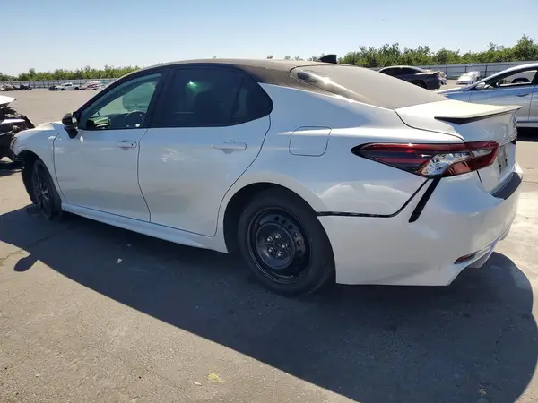 4T1K61AK3RU233210 2024 TOYOTA CAMRY - Image 2