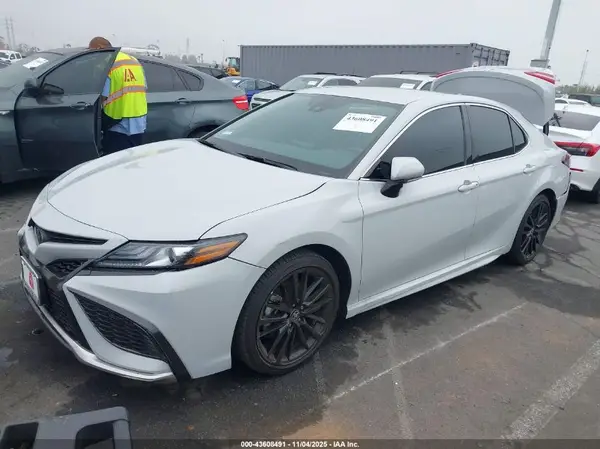 4T1K61AK3RU259693 2024 TOYOTA CAMRY - Image 2