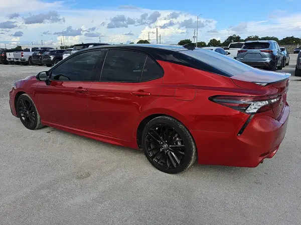 4T1K61AK3RU262996 2024 TOYOTA CAMRY - Image 2