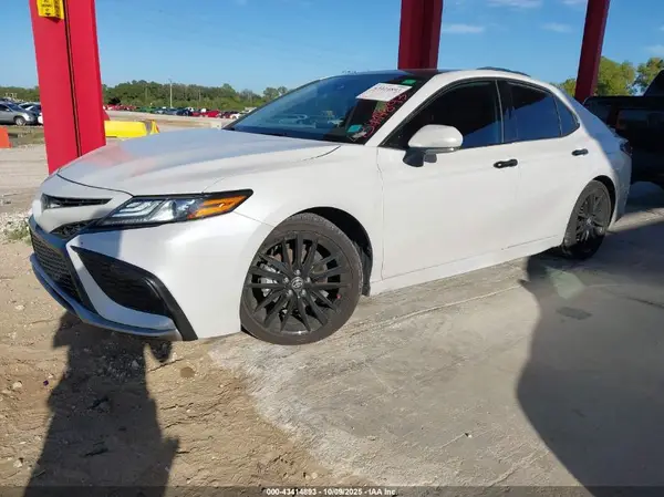 4T1K61AK3RU894932 2024 TOYOTA CAMRY - Image 2