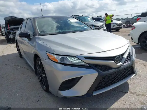 4T1K61AK4LU327572 2020 TOYOTA CAMRY - Image 1