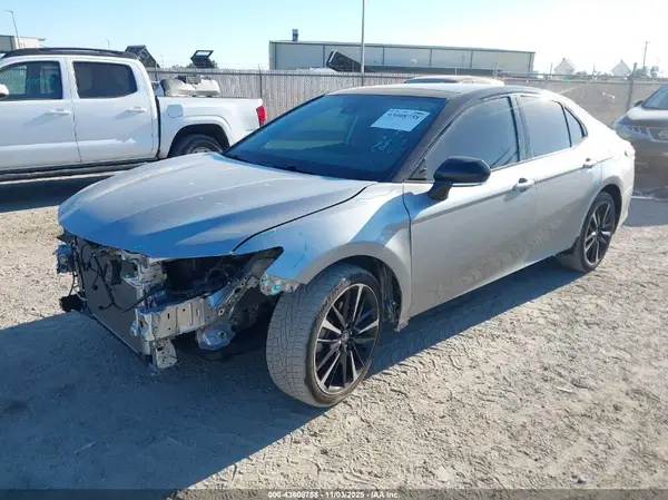 4T1K61AK4LU330925 2020 TOYOTA CAMRY - Image 2