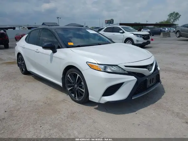 4T1K61AK4LU332934 2020 TOYOTA CAMRY - Image 1