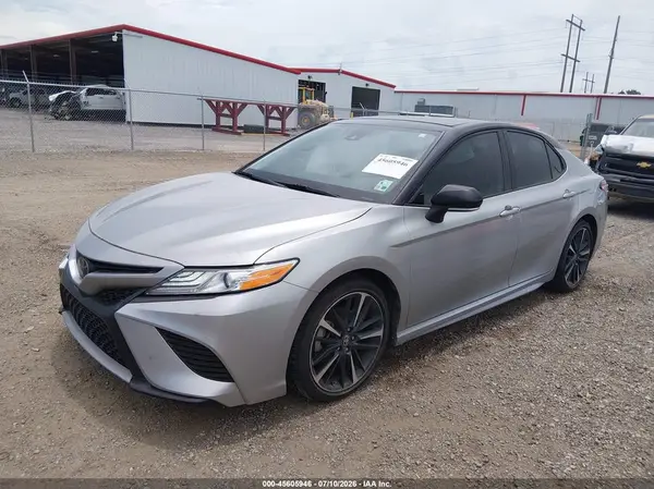 4T1K61AK4LU370454 2020 TOYOTA CAMRY - Image 2