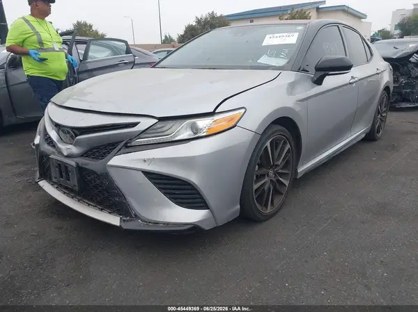 4T1K61AK4LU374682 2020 TOYOTA CAMRY - Image 2