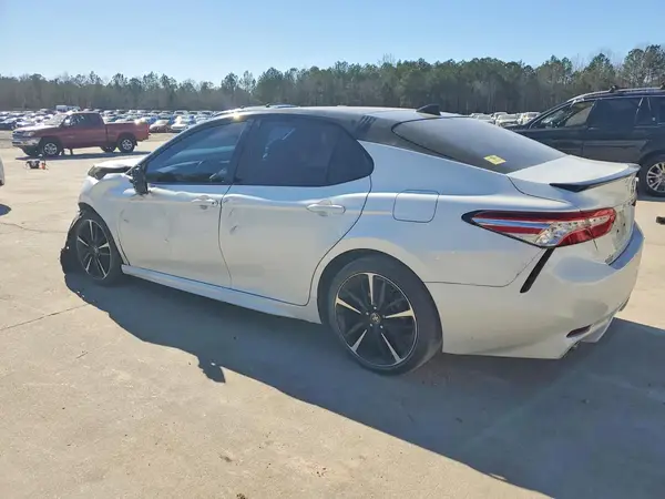 4T1K61AK4LU384628 2020 TOYOTA CAMRY - Image 2