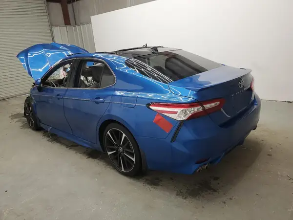 4T1K61AK4LU384922 2020 TOYOTA CAMRY - Image 2