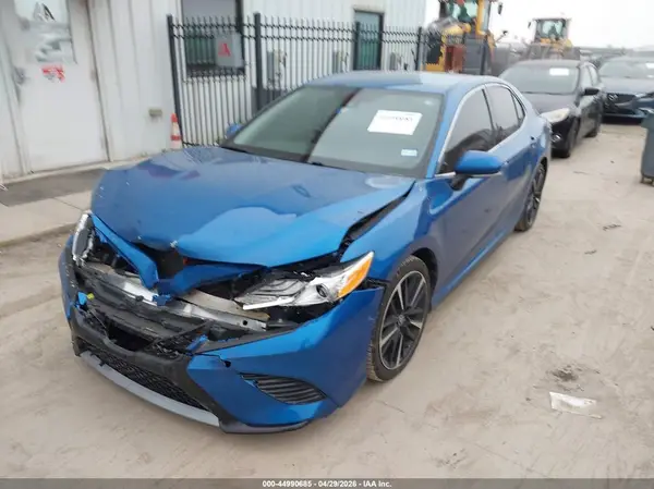 4T1K61AK4LU386976 2020 TOYOTA CAMRY - Image 2