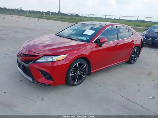4T1K61AK4LU388047 2020 TOYOTA CAMRY - Image 2