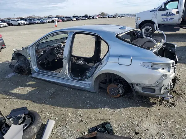 4T1K61AK4LU392082 2020 TOYOTA CAMRY - Image 2