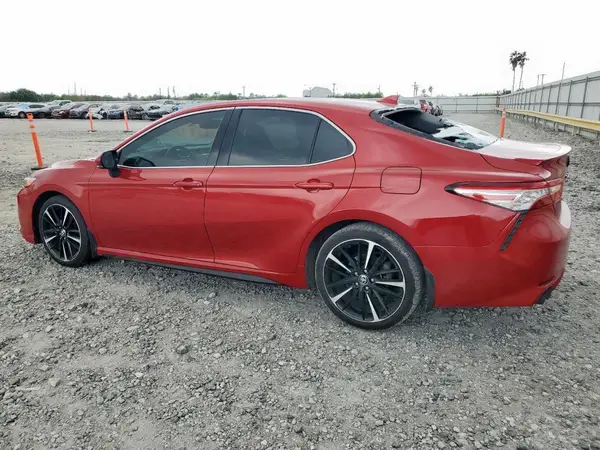 4T1K61AK4LU400102 2020 TOYOTA CAMRY - Image 2